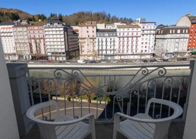 Balcon Chambre double Hôtel d'Espagne à Lourdes en Occitanie